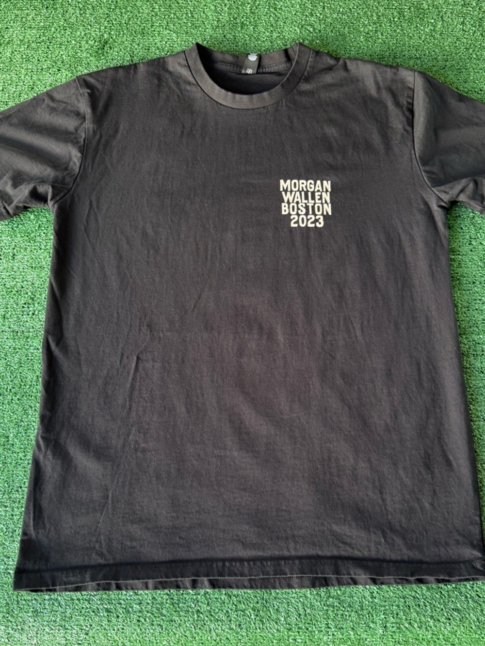 Morgan Wallen Boston 2023 black concert tee Size L good condition